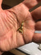 THE SHAKA XS 750 YELLOW GOLD AURORA CUFF PENDANT VS DIAMONDS